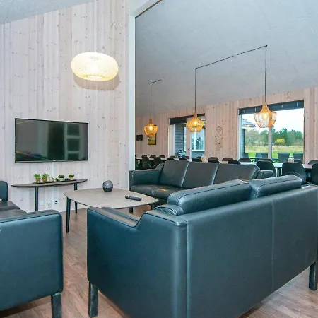 5 Star Holiday In N Rre Nebel